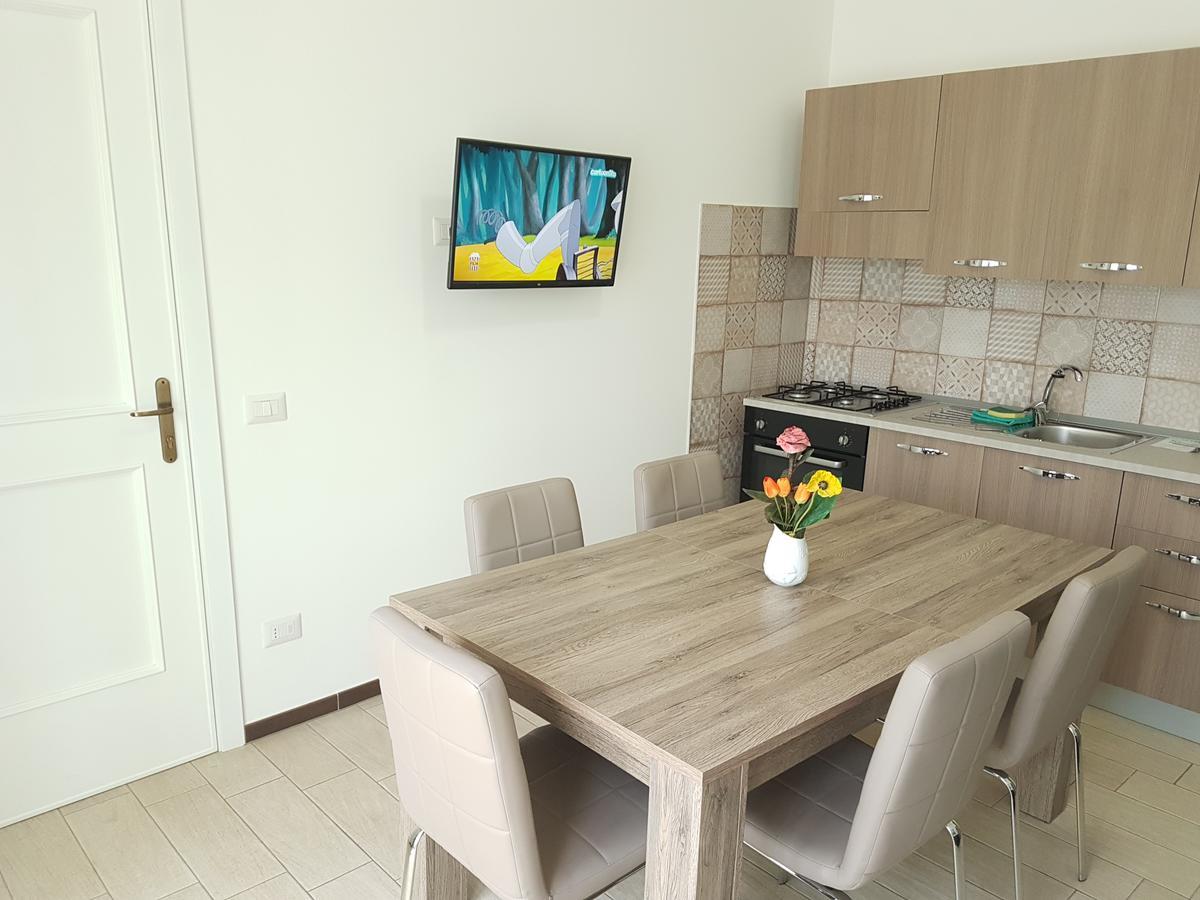 Case Vacanza Via Mozart Porto Cesareo Εξωτερικό φωτογραφία