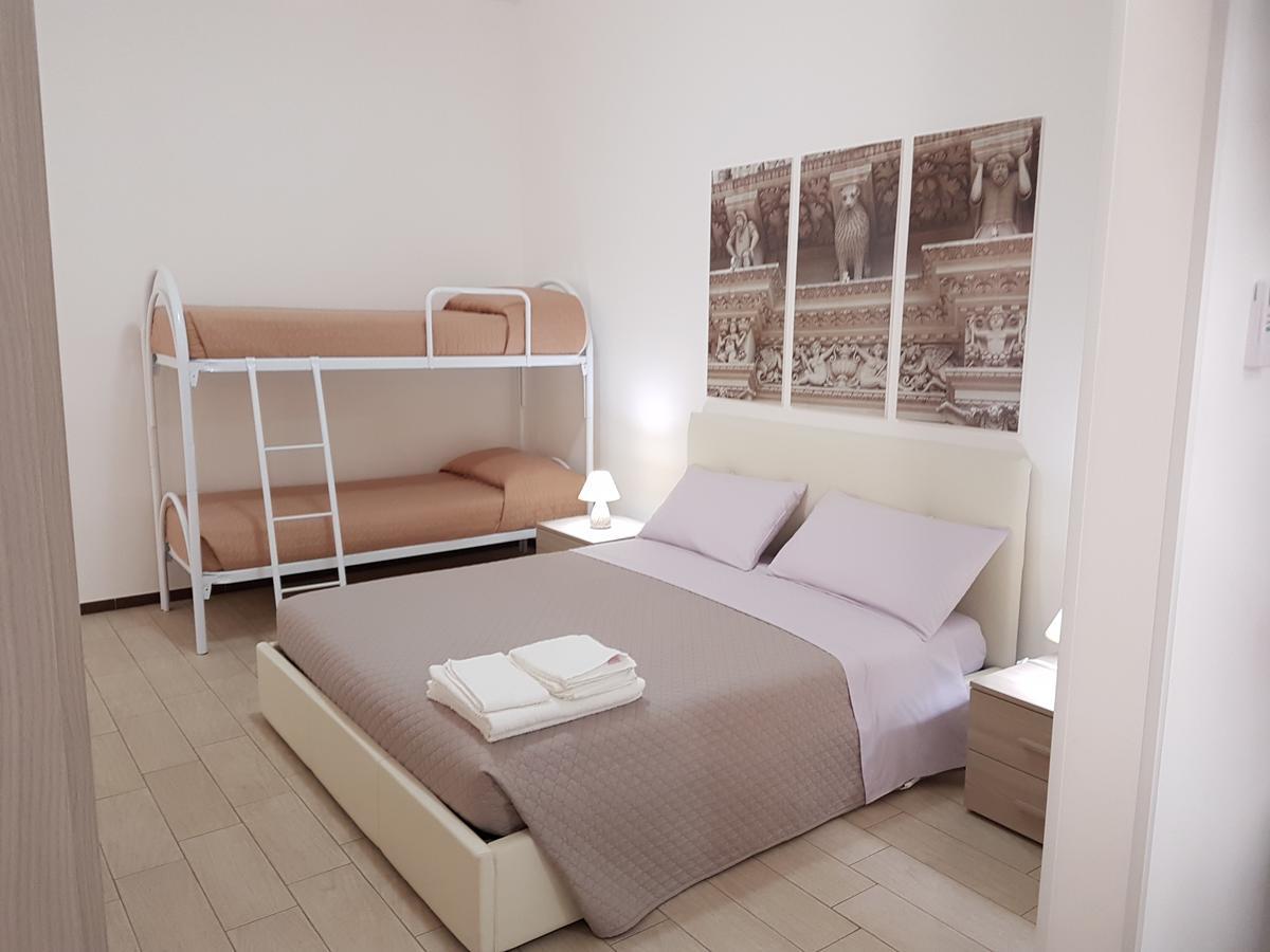 Case Vacanza Via Mozart Porto Cesareo Εξωτερικό φωτογραφία