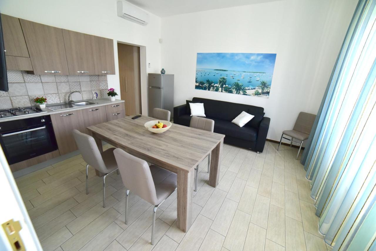 Case Vacanza Via Mozart Porto Cesareo Εξωτερικό φωτογραφία