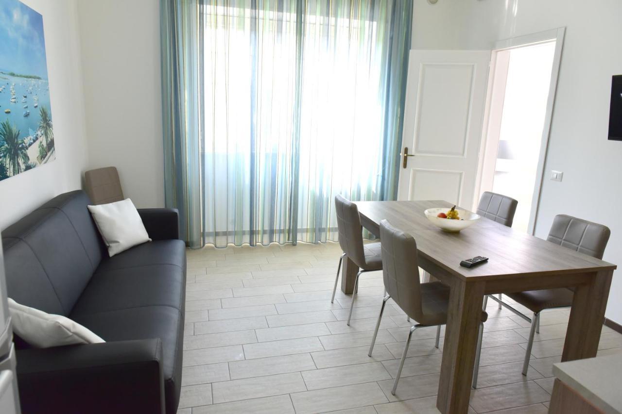 Case Vacanza Via Mozart Porto Cesareo Εξωτερικό φωτογραφία