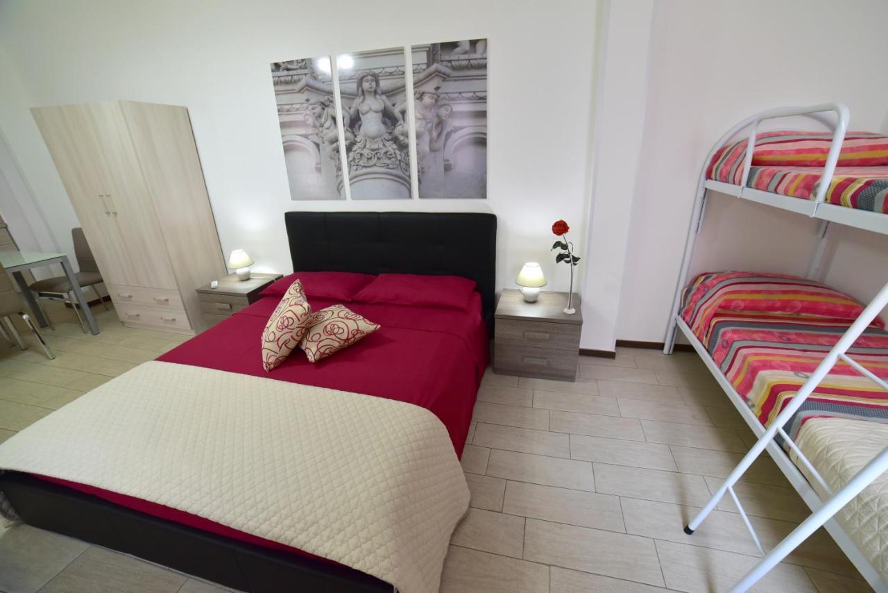 Case Vacanza Via Mozart Porto Cesareo Εξωτερικό φωτογραφία